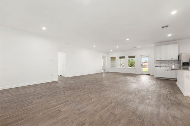 6931 Dell Vista Drive, Rosenberg, TX 77469