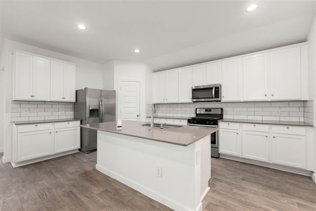6931 Dell Vista Drive, Rosenberg, TX 77469