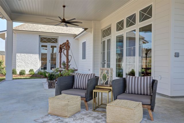 414 Cross Ridge Court, Shreveport, LA 71106