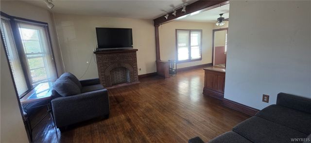 87 Hayden Street, Buffalo, NY 14210
