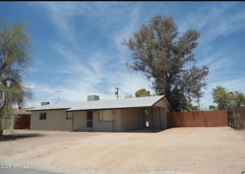 8710 E BOISE Street, Mesa, AZ 85207