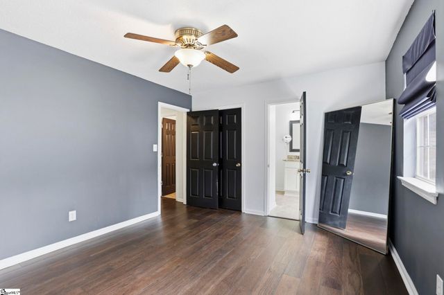 1301 Winding Way, Taylors, SC 29687