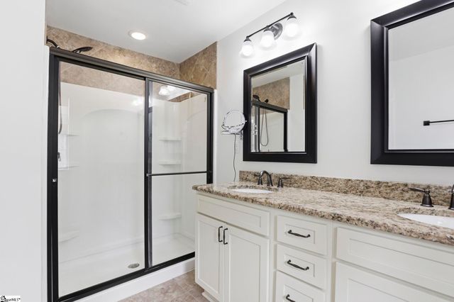 1301 Winding Way, Taylors, SC 29687