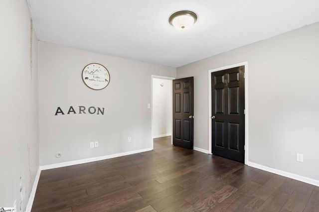 1301 Winding Way, Taylors, SC 29687