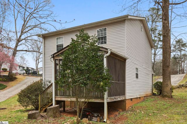 1301 Winding Way, Taylors, SC 29687