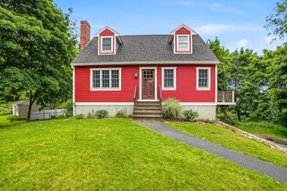 4 Shawkemo Path, Franklin, MA 02038