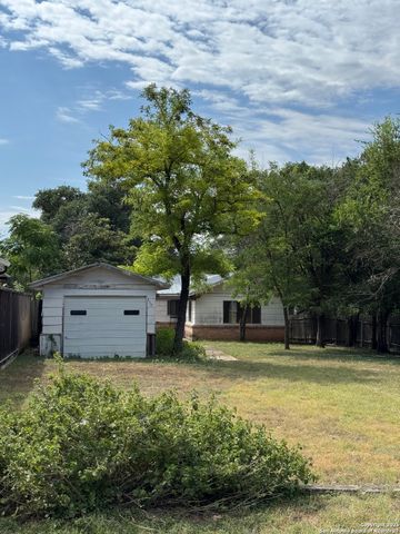 510 cypress, Bandera, TX 78003