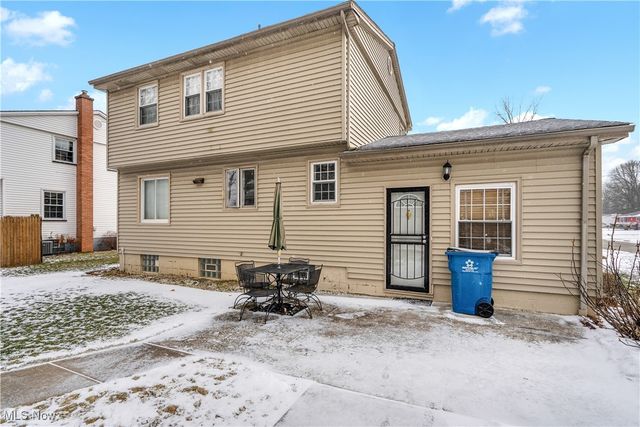 1732 Basil Avenue, Youngstown, OH 44514