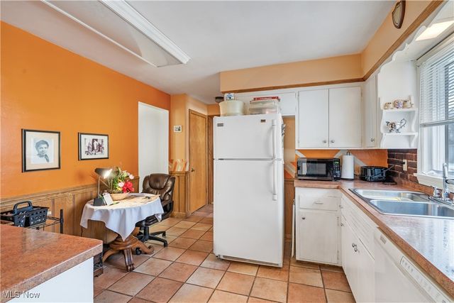 1732 Basil Avenue, Youngstown, OH 44514