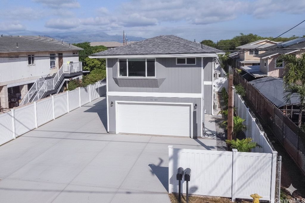 91-450 Ewa Beach Road A, Ewa Beach, HI 96706