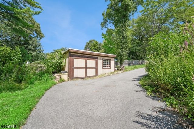 177 Ridge Rd, West Milford Twp., NJ 07480