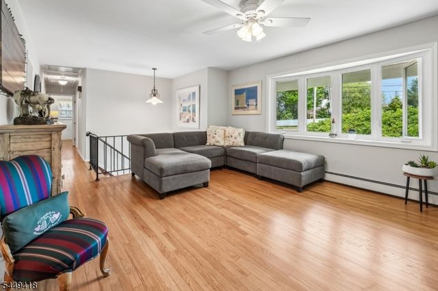 177 Ridge Rd, West Milford Twp., NJ 07480