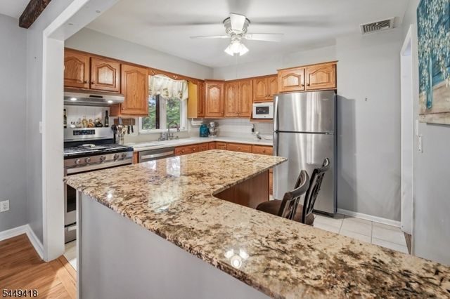 177 Ridge Rd, West Milford Twp., NJ 07480