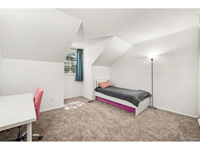 6771 S Dahlia Ct, Centennial, CO 80122