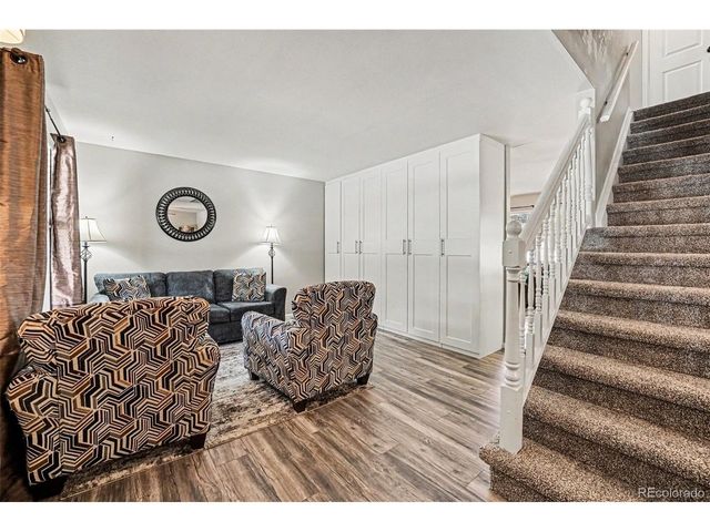 6771 S Dahlia Ct, Centennial, CO 80122