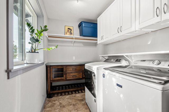 288 Maywood Way, Ashland, OR 97520