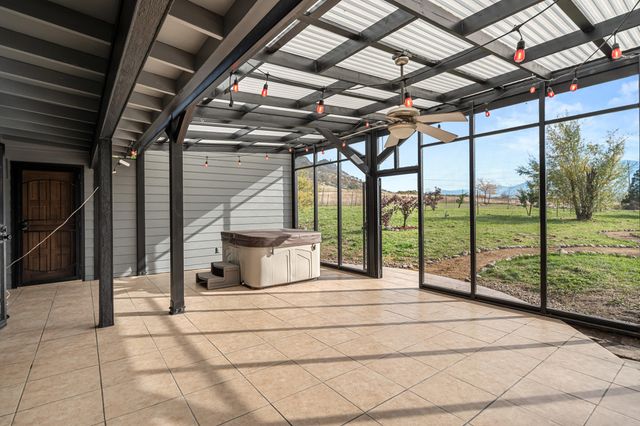 288 Maywood Way, Ashland, OR 97520