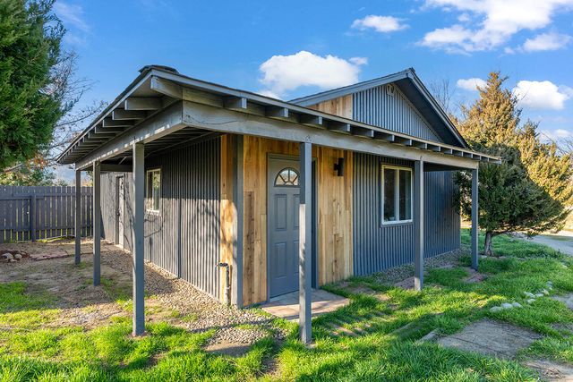 288 Maywood Way, Ashland, OR 97520