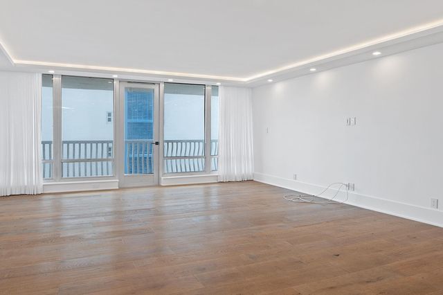 4020 Galt Ocean Drive 409, Fort Lauderdale, FL 33308