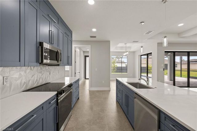 503 SW 26th AVE, Cape Coral, FL 33991