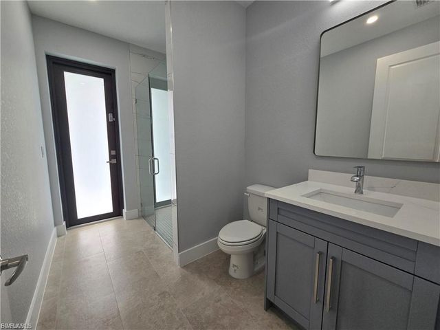 503 SW 26th AVE, Cape Coral, FL 33991