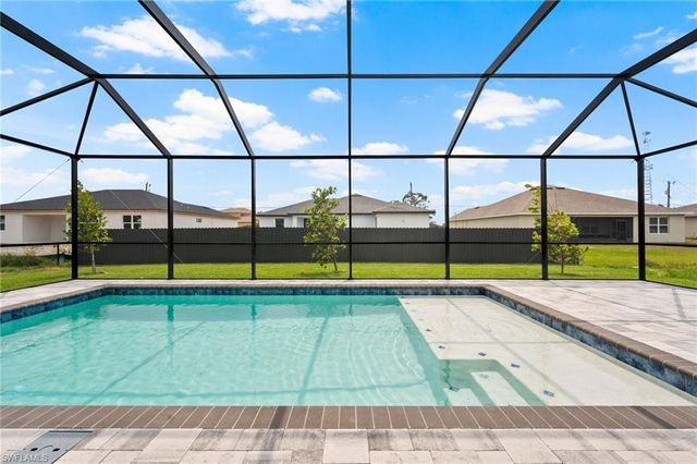 503 SW 26th AVE, Cape Coral, FL 33991