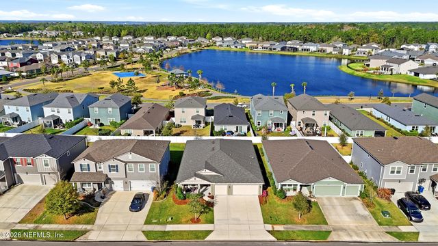 229 CHANDLER Drive, St. Johns, FL 32259