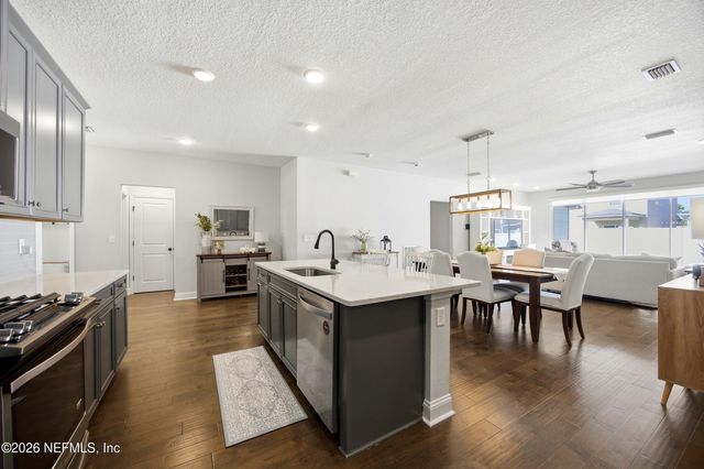 229 CHANDLER Drive, St. Johns, FL 32259