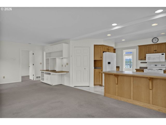 82824 OCEAN Blvd, Westlake, OR 97493