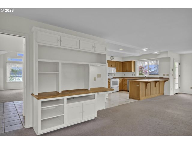 82824 OCEAN Blvd, Westlake, OR 97493