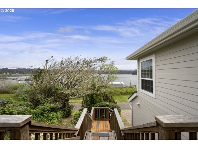 82824 OCEAN Blvd, Westlake, OR 97493