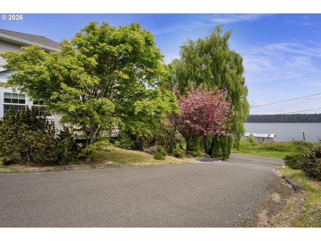 82824 OCEAN Blvd, Westlake, OR 97493