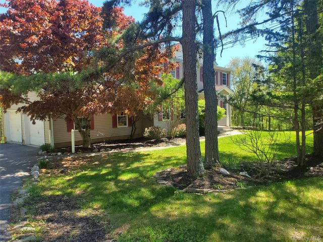 34 Fire Tower Road, Bloomingburg, NY 12721