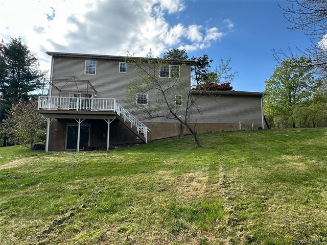 34 Fire Tower Road, Bloomingburg, NY 12721