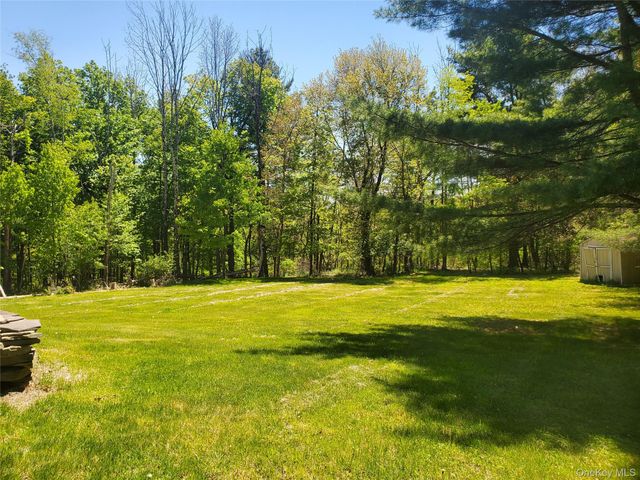 34 Fire Tower Road, Bloomingburg, NY 12721