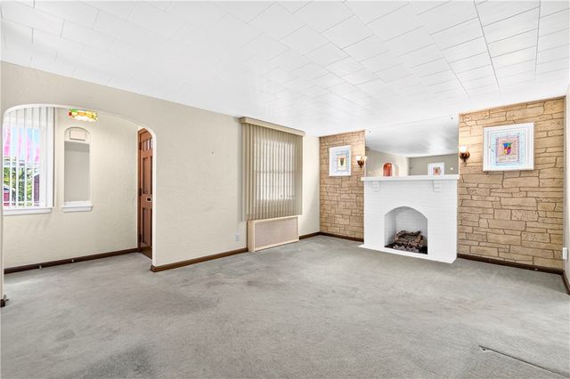 1218 Wareman Ave, Brookline, PA 15226