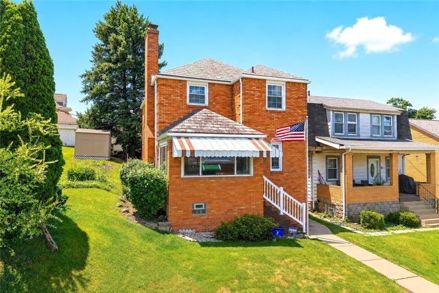 1218 Wareman Ave, Brookline, PA 15226