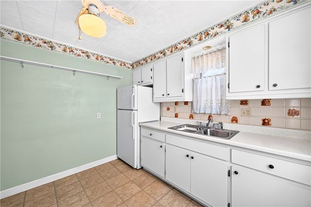 1218 Wareman Ave, Brookline, PA 15226