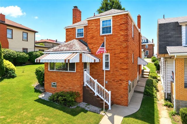 1218 Wareman Ave, Brookline, PA 15226