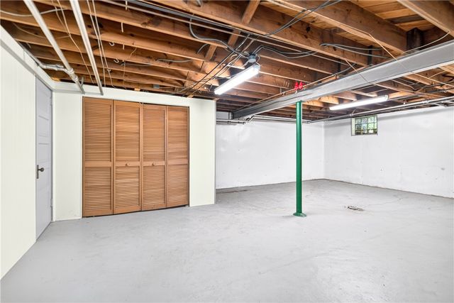 1218 Wareman Ave, Brookline, PA 15226