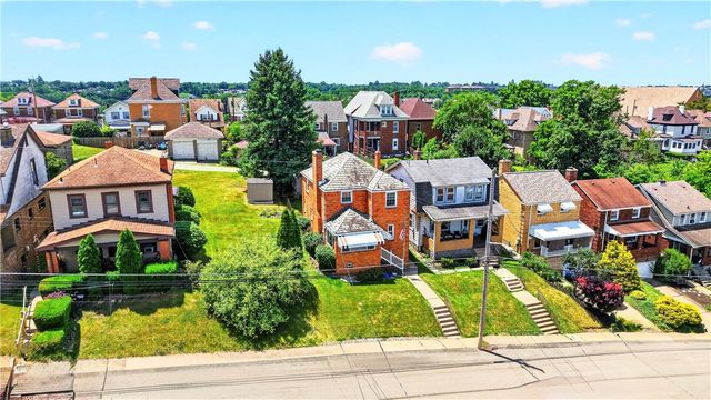 1218 Wareman Ave, Brookline, PA 15226