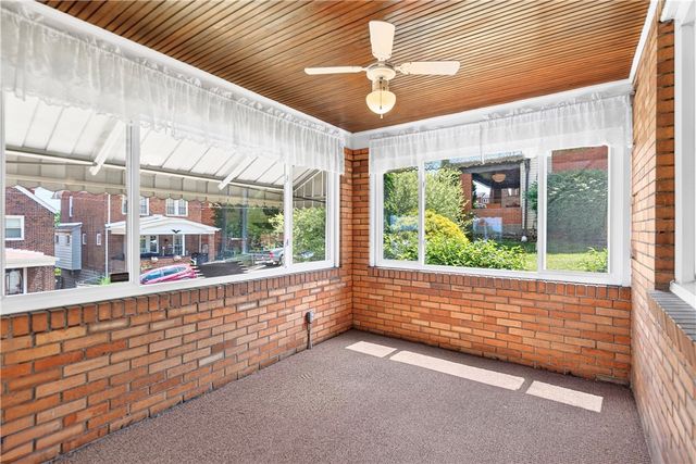 1218 Wareman Ave, Brookline, PA 15226