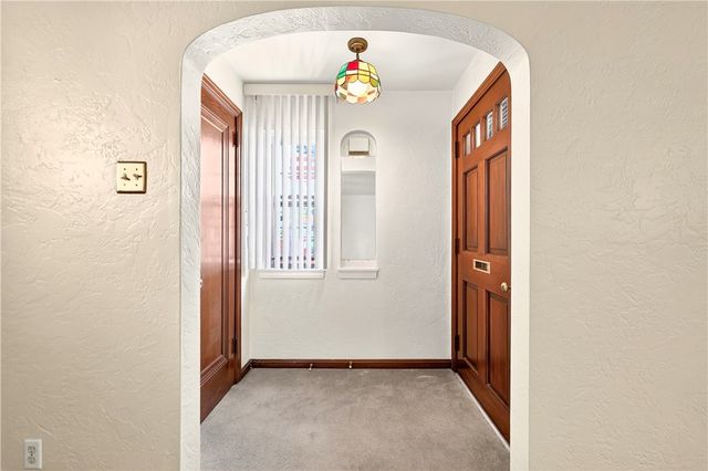 1218 Wareman Ave, Brookline, PA 15226