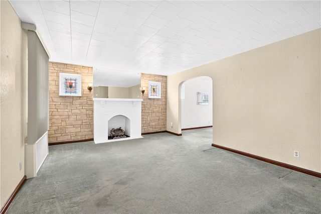 1218 Wareman Ave, Brookline, PA 15226