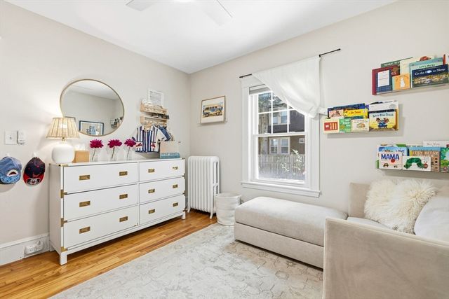 27 Valley Rd 27, Milton, MA 02186