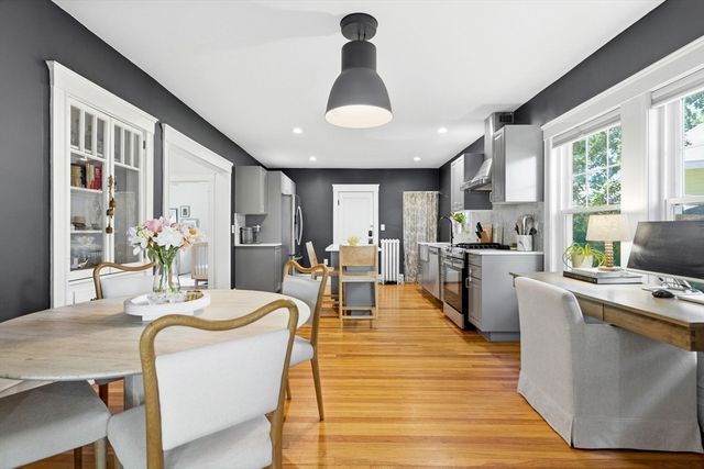 27 Valley Rd 27, Milton, MA 02186