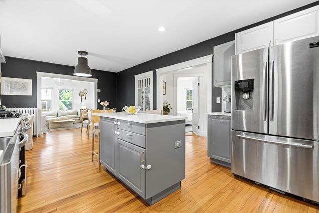 27 Valley Rd 27, Milton, MA 02186
