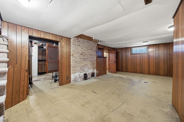 1261 4th Street N, Fargo, ND 58102