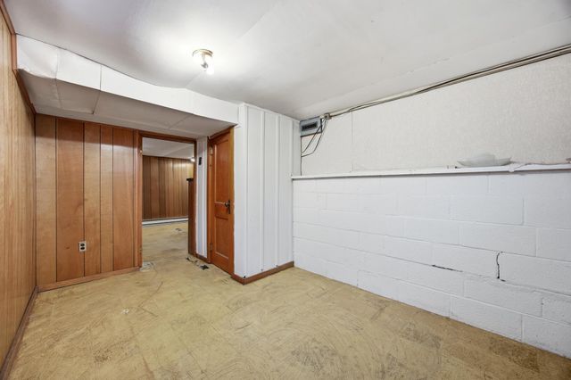 1261 4th Street N, Fargo, ND 58102