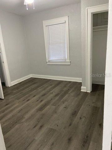 1727 45TH STREET S B, St Petersburg, FL 33711